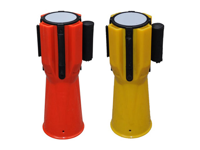PLASTIC TRAFFIC CONE RETRACTABLE TOPPER (4)